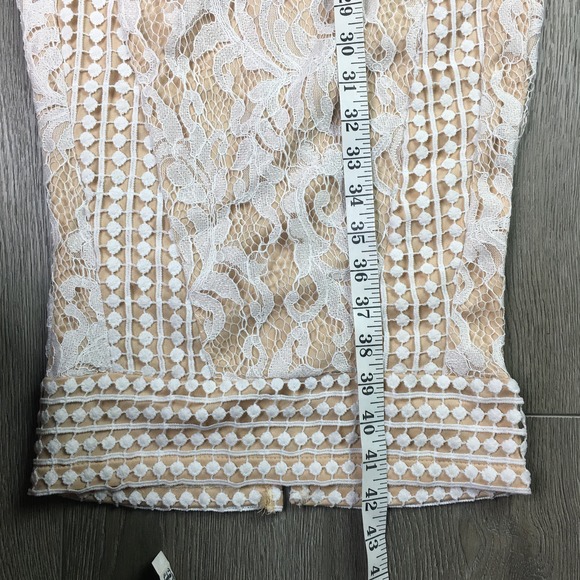 NWT Pretty Little Thing Lace Crochet High Neck Midi Dress White Size 2 - Picture 6 of 7